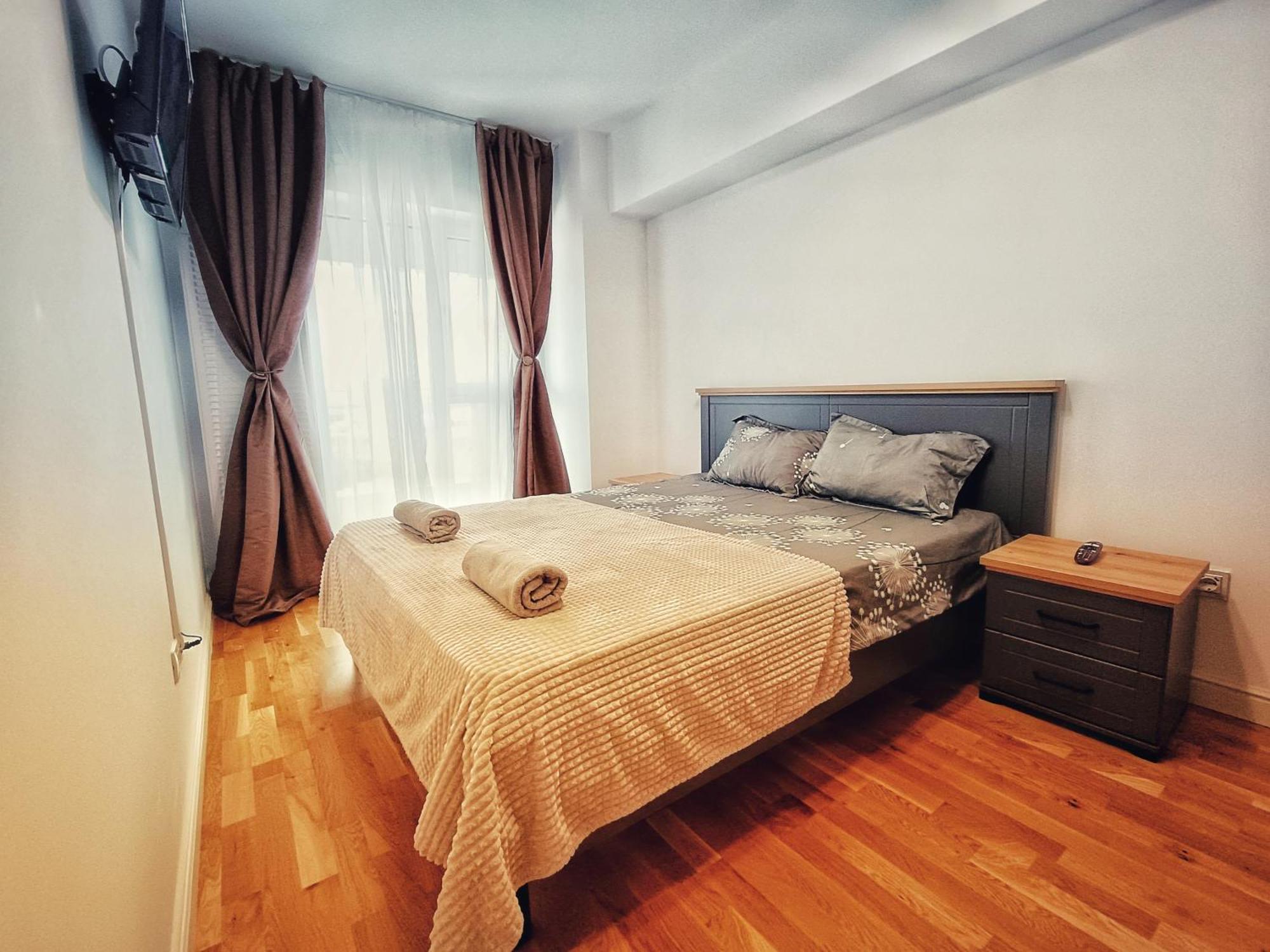 Super Apartments Near Airport With Shop & Free Parking Яссы Экстерьер фото